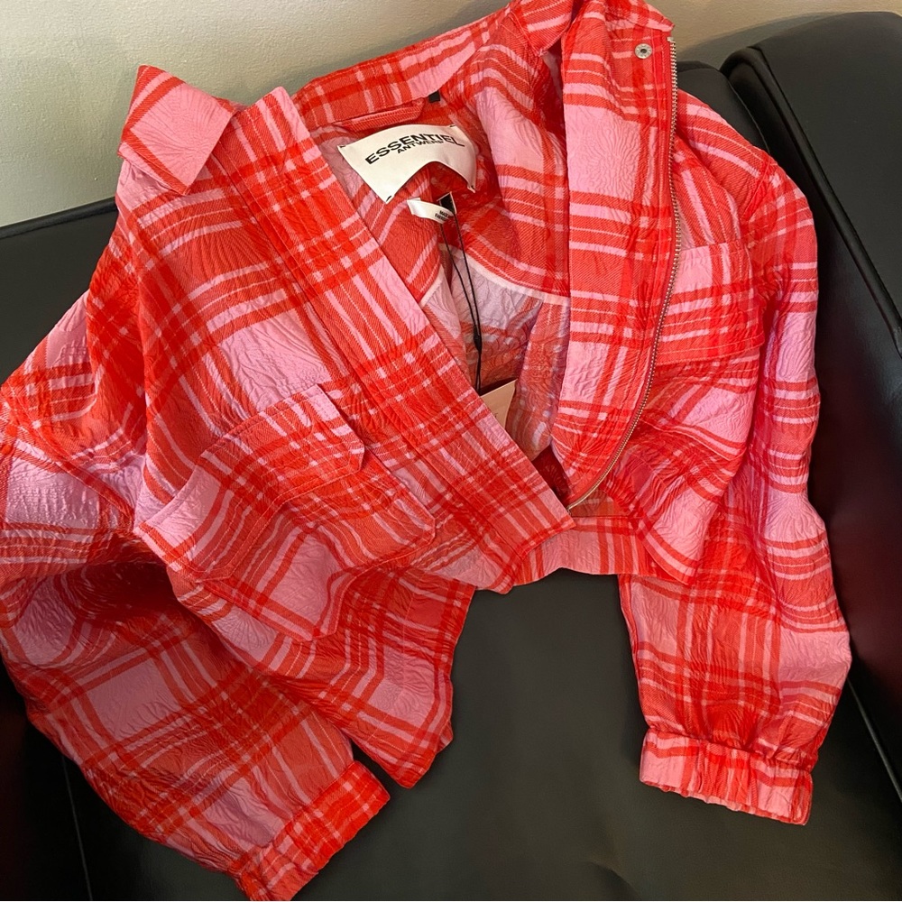 Cropped Light Jacket High End Essentiel Antwerp